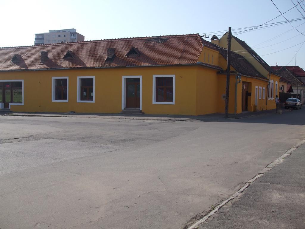 Pensiunea Mimi Mediaş Buitenkant foto